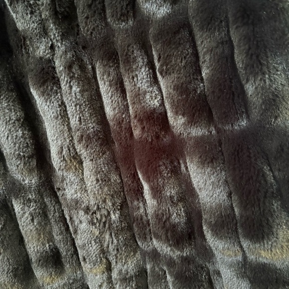 Donna Salyers Fabulous Furs Black Faux Fur Hooded Vest M 21x38 Luxury - Picture 7 of 12